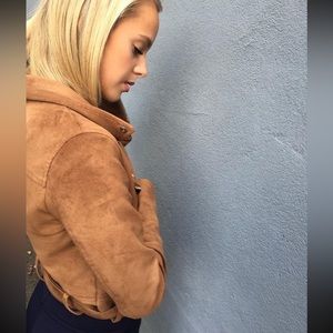 ARITZIA TALULA BEIGE SUEDE VEST